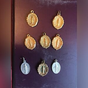 Miraculous Medal Lot Religious Charm Pendant Necklace Silver Gold Tone